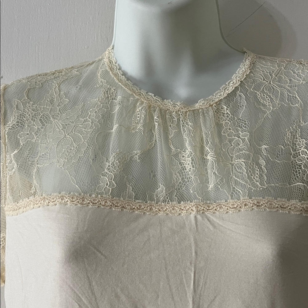 Ralph Lauren Cream Lace Blouse - Picture 2 of 8